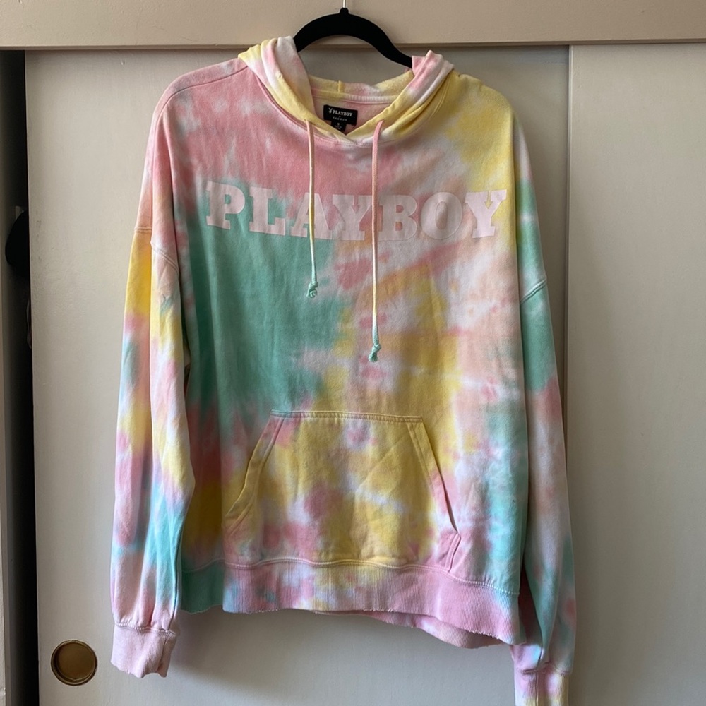 Tie-dye playboy sweater